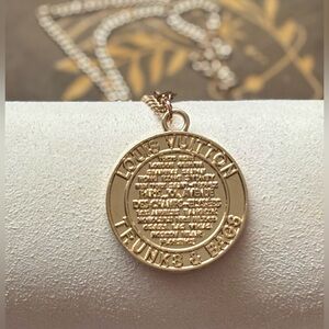 Authentic Louis Vuitton Gold Trunks & Bags Pendant Necklace!